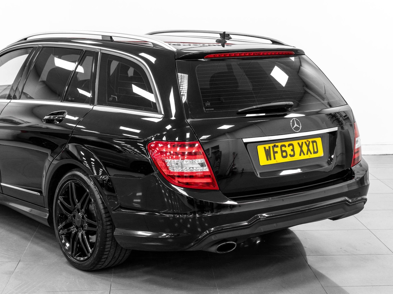 Used Mercedes-Benz C Class 2013 for sale - 76839559: Photo 12