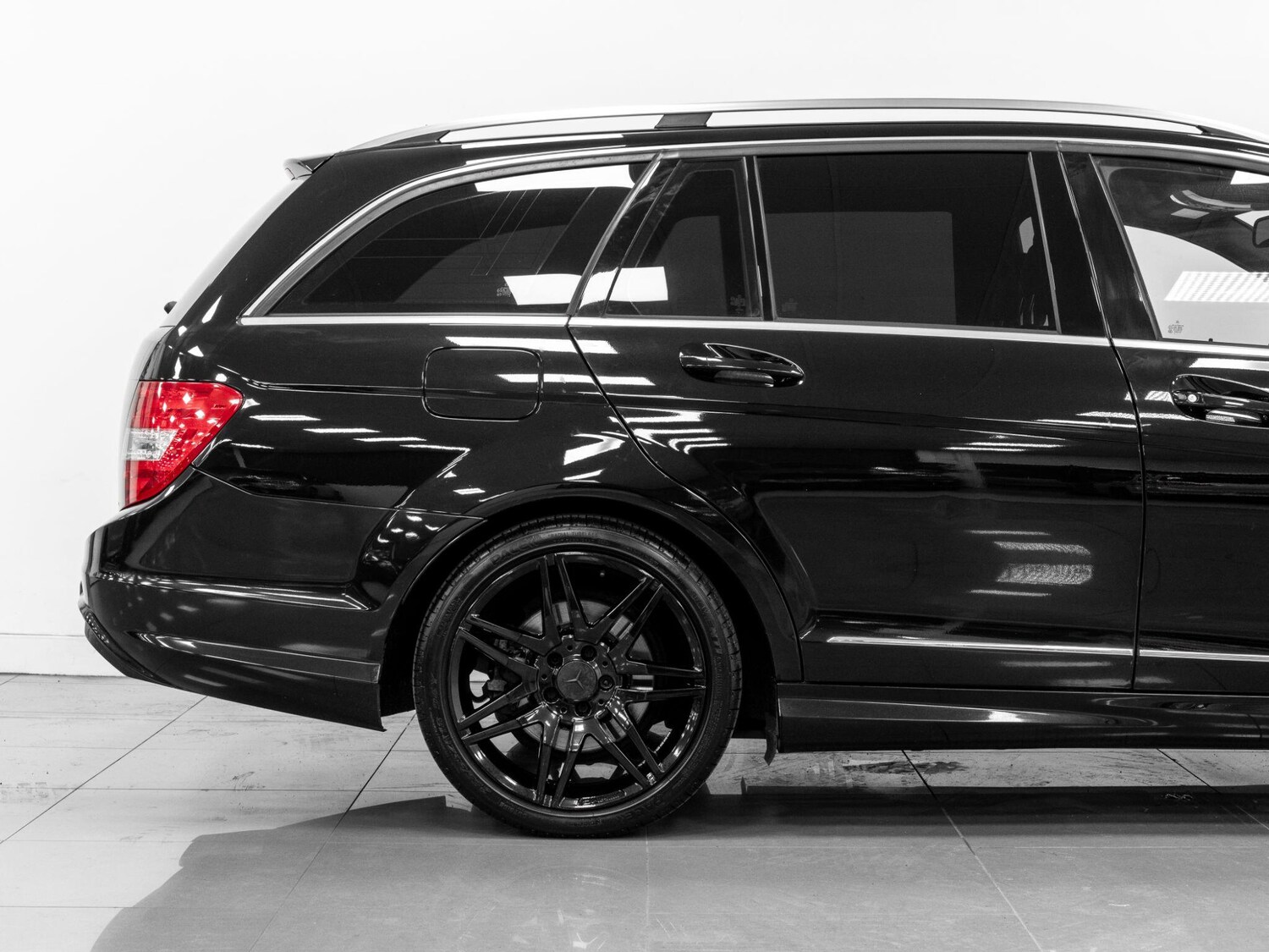 Used Mercedes-Benz C Class 2013 for sale - 76839559: Photo 13