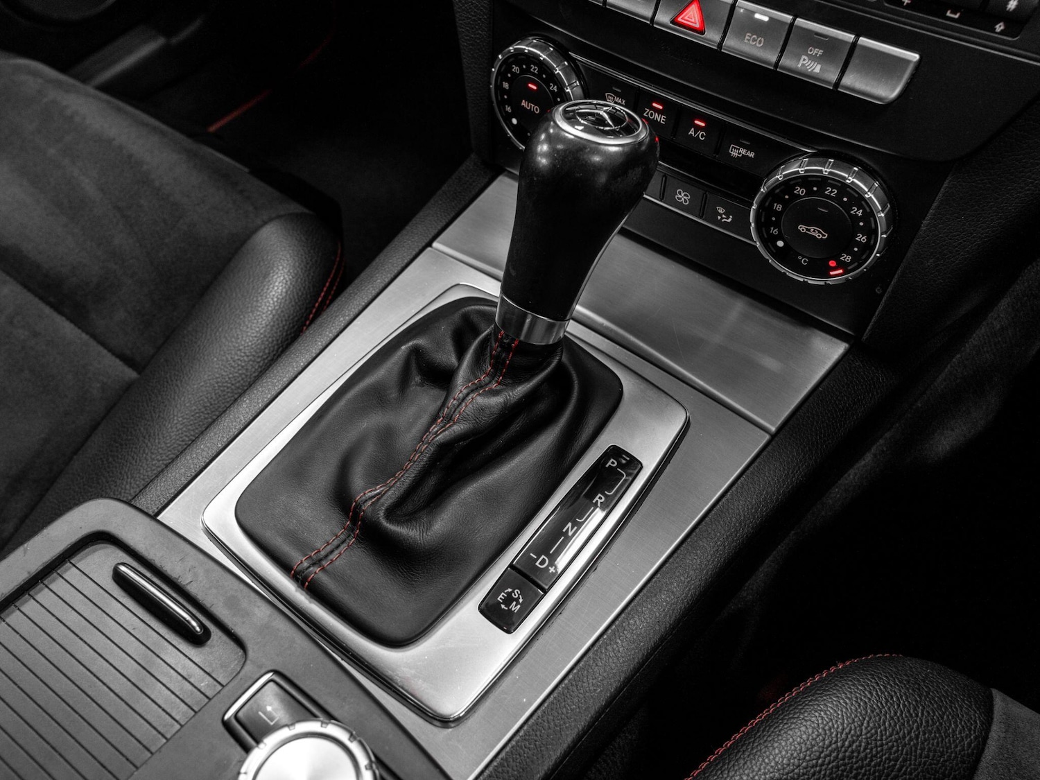 Used Mercedes-Benz C Class 2013 for sale - 76839559: Photo 39