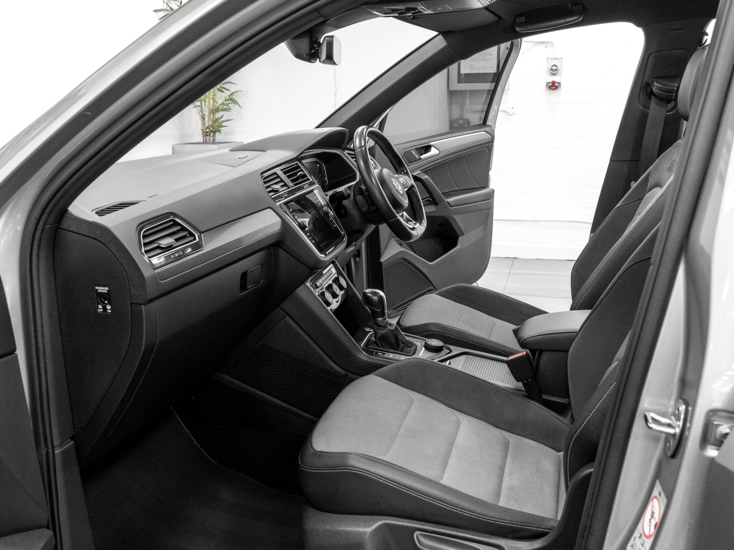 Used Volkswagen Tiguan for sale - 77752953: Photo 17