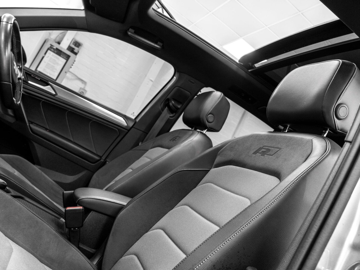 Used Volkswagen Tiguan for sale - 77752953: Photo 24