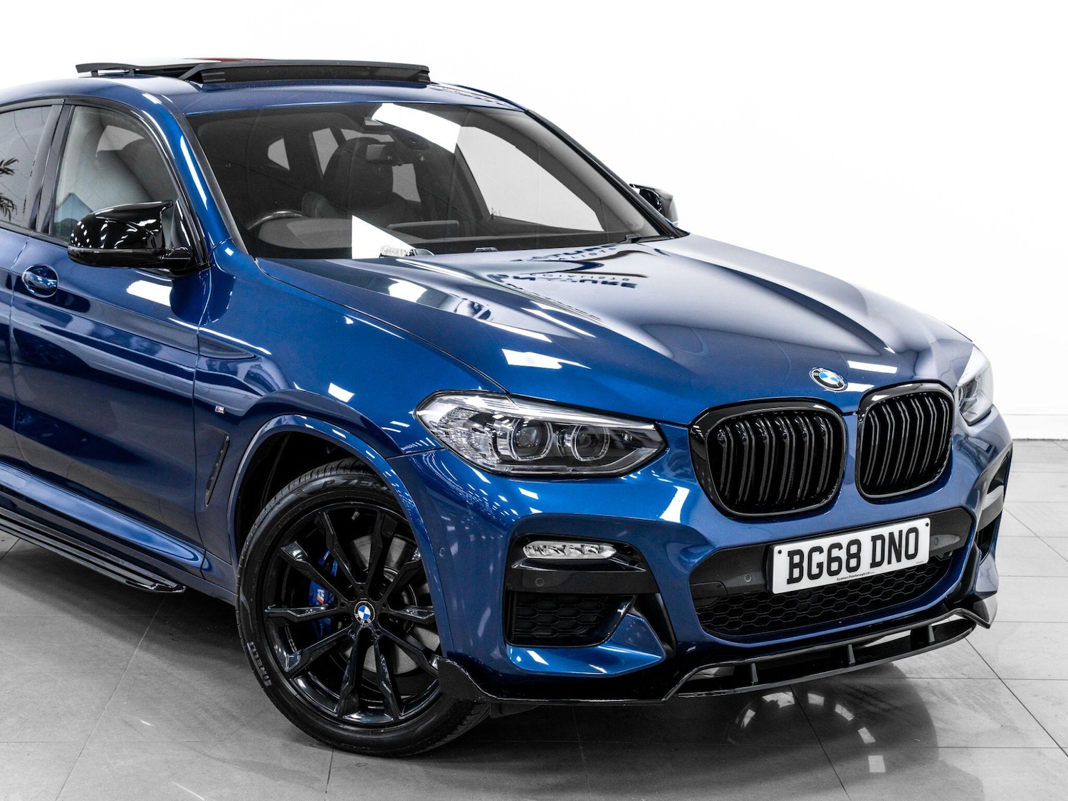 Used BMW X4 2018 for sale - 76839683: Photo 11