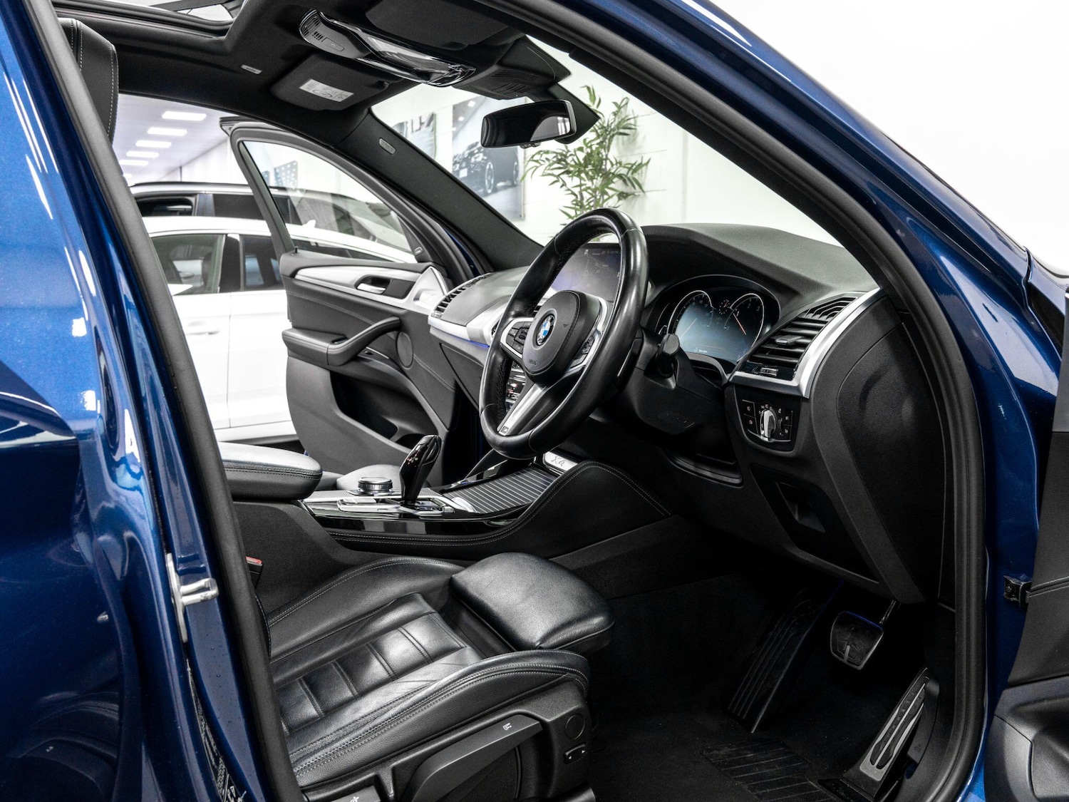 Used BMW X4 2018 for sale - 76839683: Photo 17