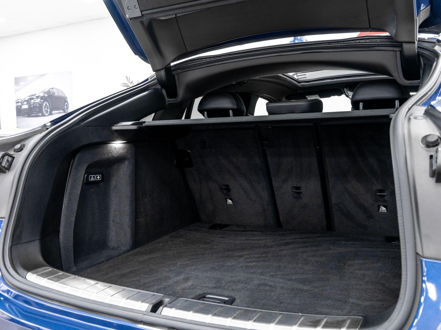 Used BMW X4 2018 for sale - 76839683: Photo 30