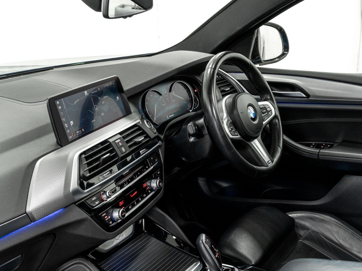 Used BMW X4 2018 for sale - 76839683: Photo 44