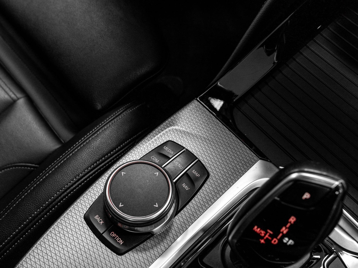 Used BMW X4 2018 for sale - 76839683: Photo 48