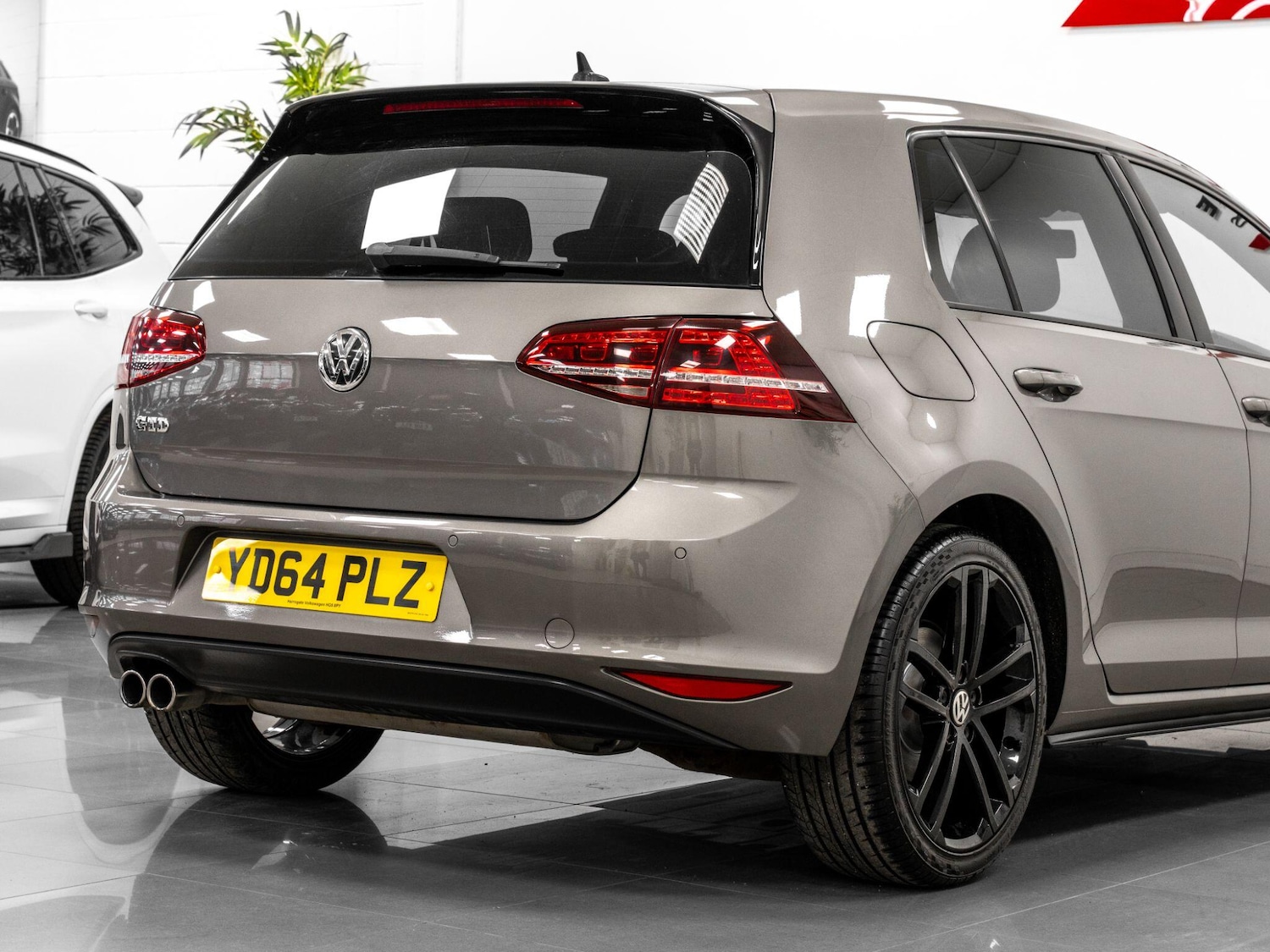 Used Volkswagen Golf 2014 for sale - 76371440: Photo 30