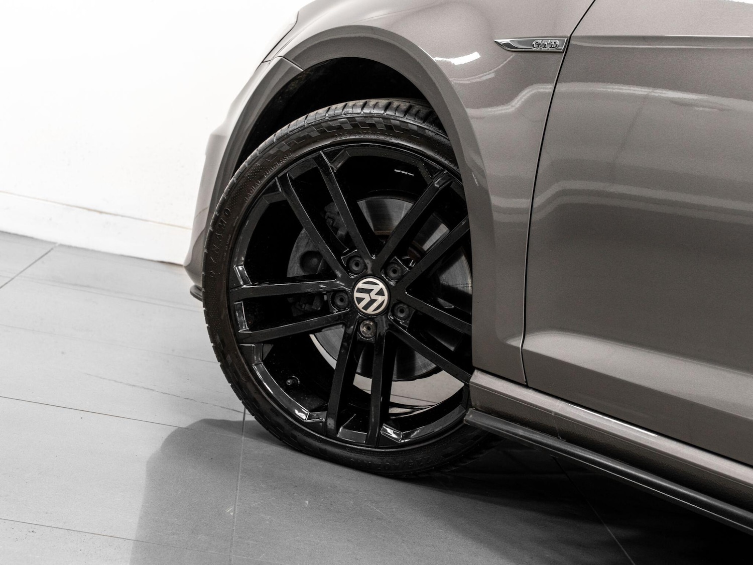 Used Volkswagen Golf 2014 for sale - 76371440: Photo 33