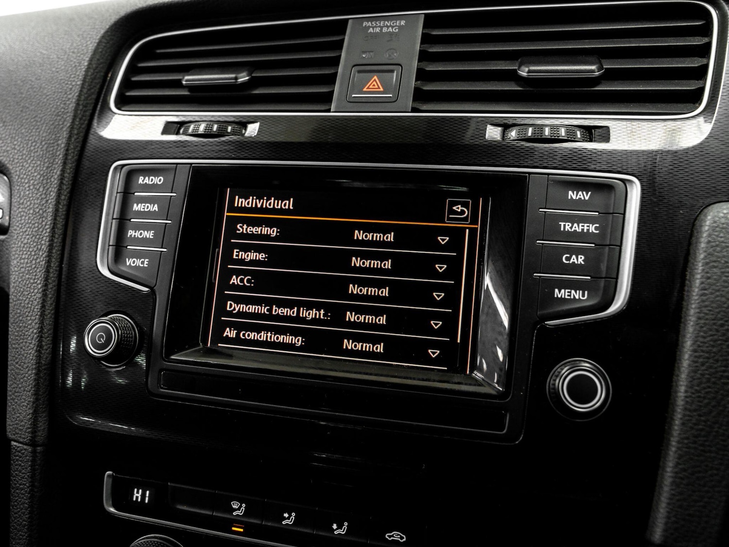 Used Volkswagen Golf 2014 for sale - 76371440: Photo 48