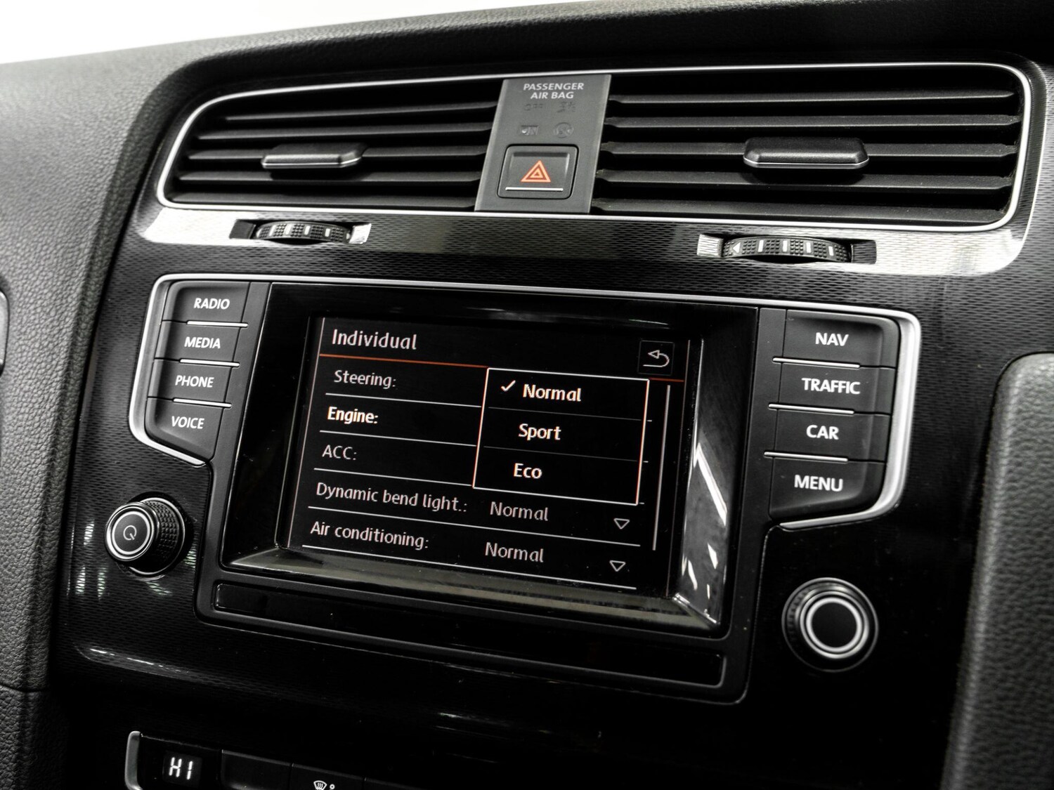 Used Volkswagen Golf 2014 for sale - 76371440: Photo 49