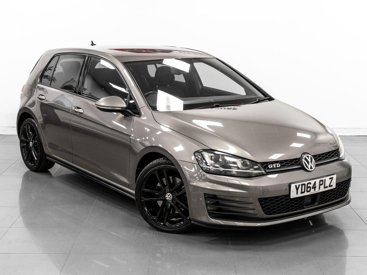 Used Volkswagen Golf 2014 for sale - 76371440: Photo 8