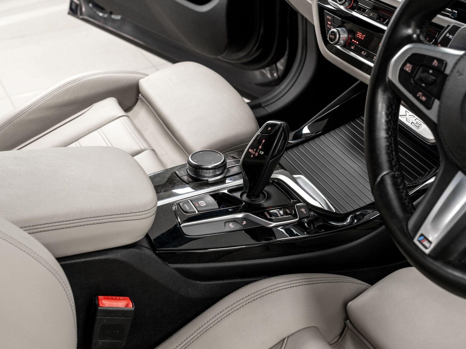 Used BMW X3 2018 for sale - 76398934: Photo 42