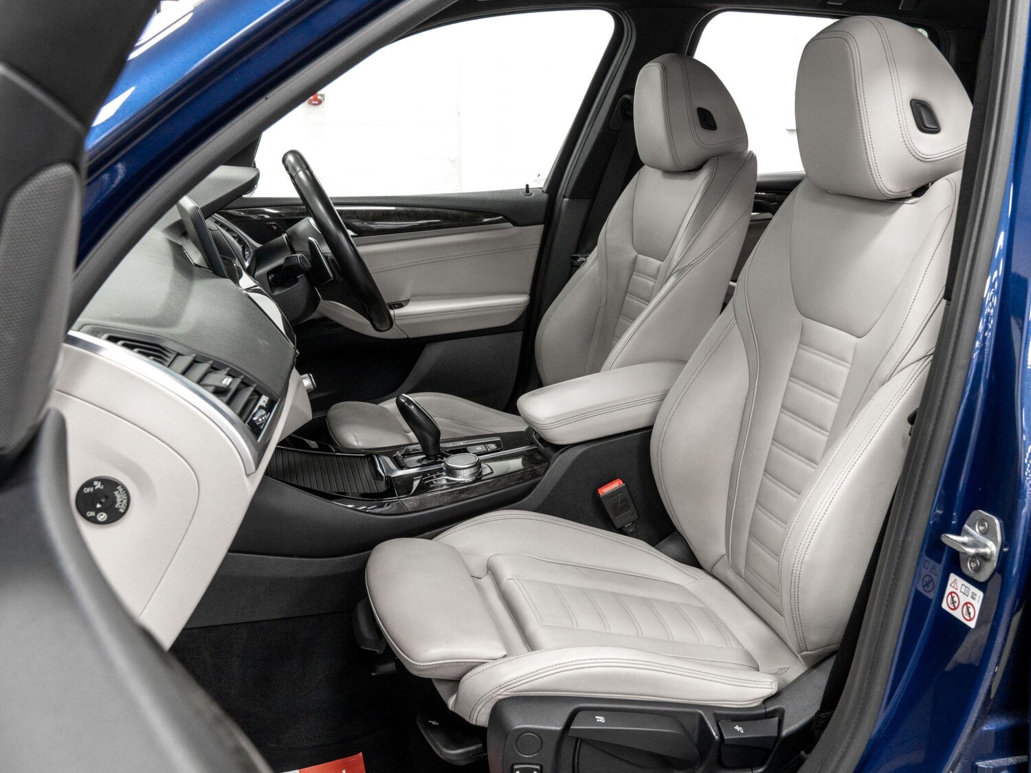 Used BMW X3 2018 for sale - 77440933: Photo 23