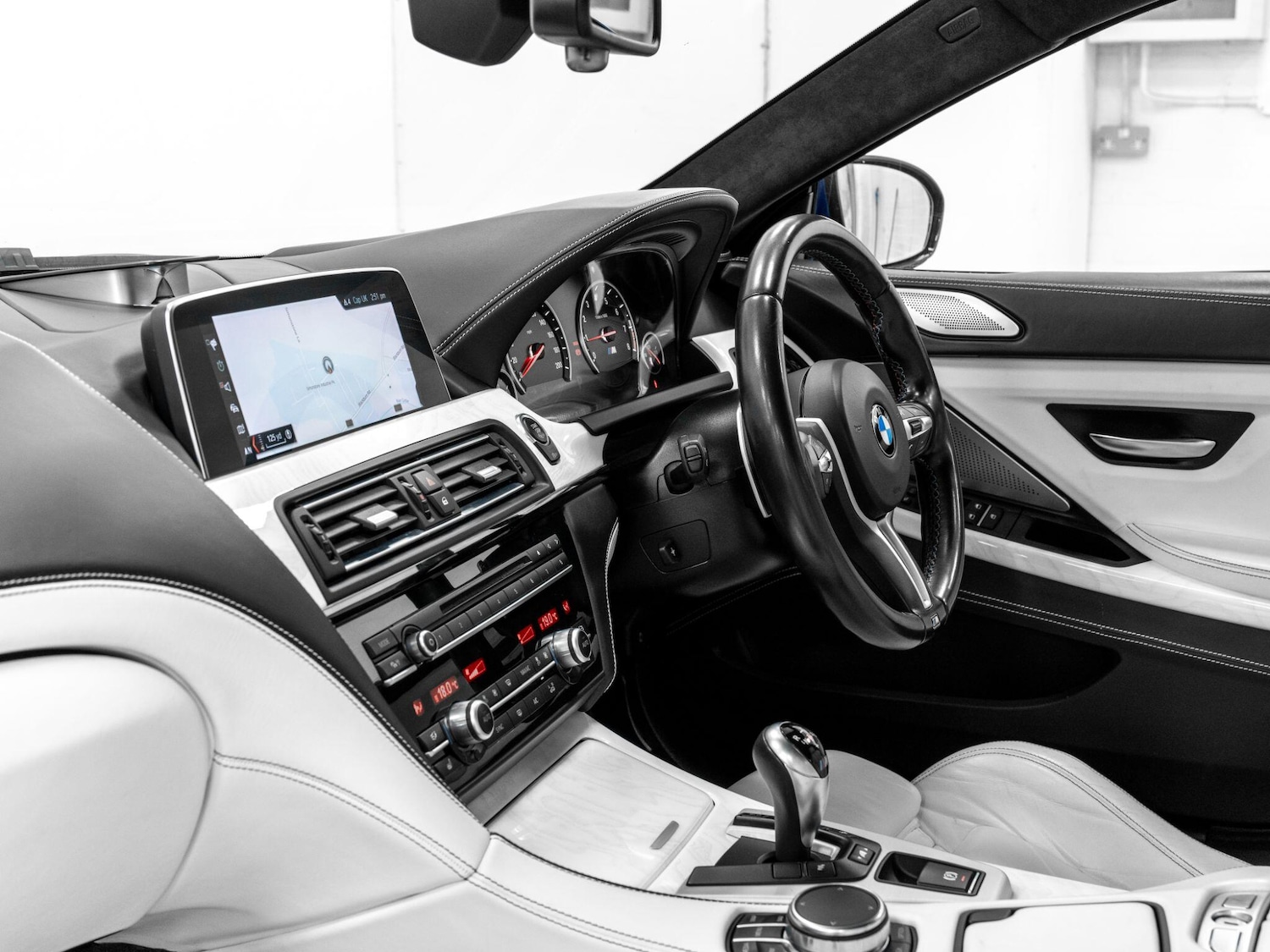 Used BMW M6 2018 for sale - 76634069: Photo 43