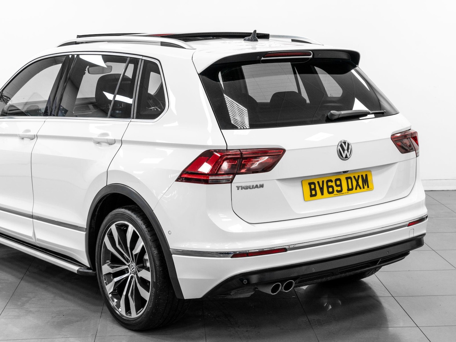 Used Volkswagen Tiguan 2019 for sale - 76743089: Photo 12