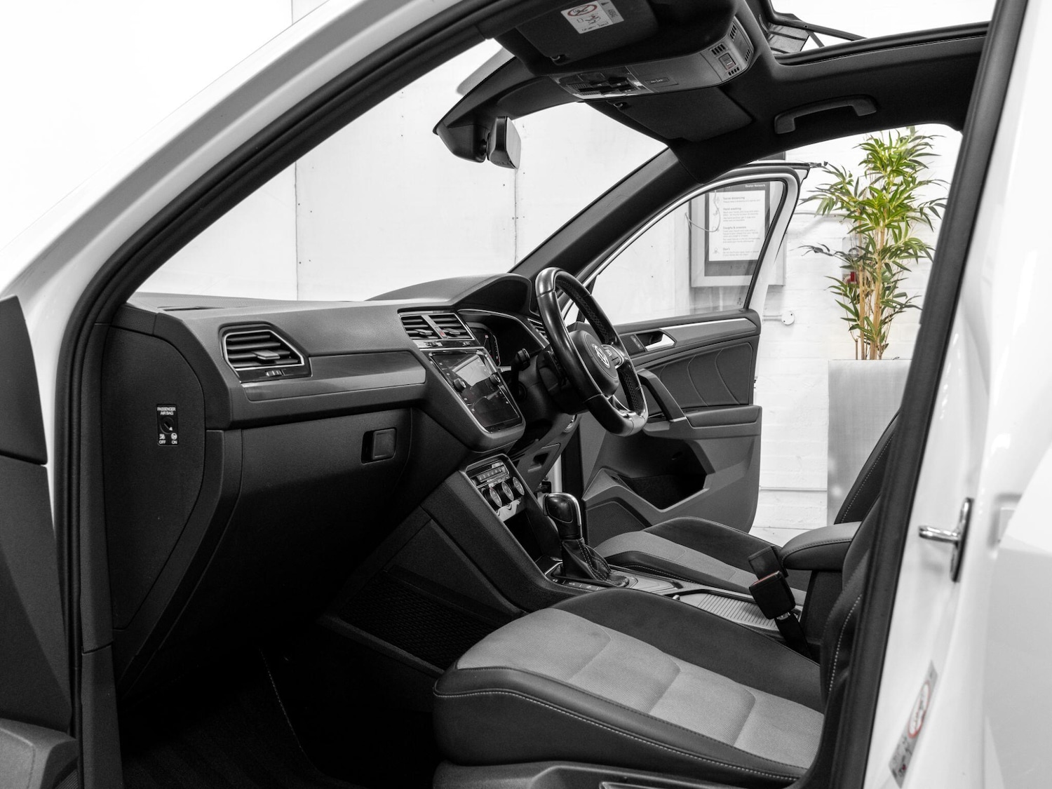 Used Volkswagen Tiguan 2019 for sale - 76743089: Photo 18