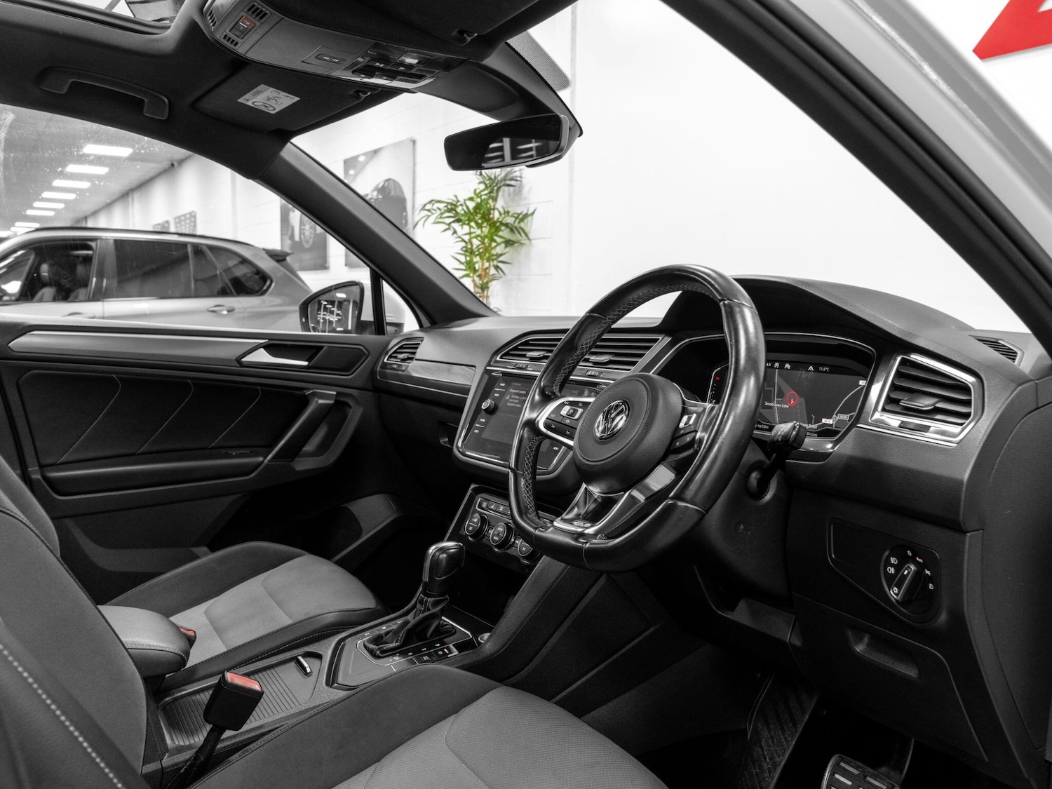 Used Volkswagen Tiguan 2019 for sale - 76743089: Photo 20