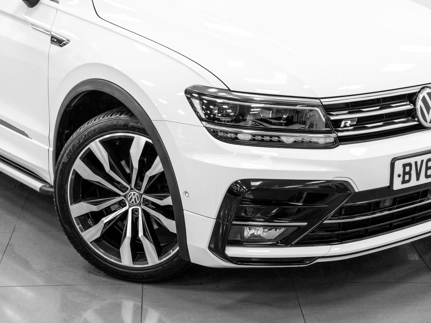 Used Volkswagen Tiguan 2019 for sale - 76743089: Photo 38