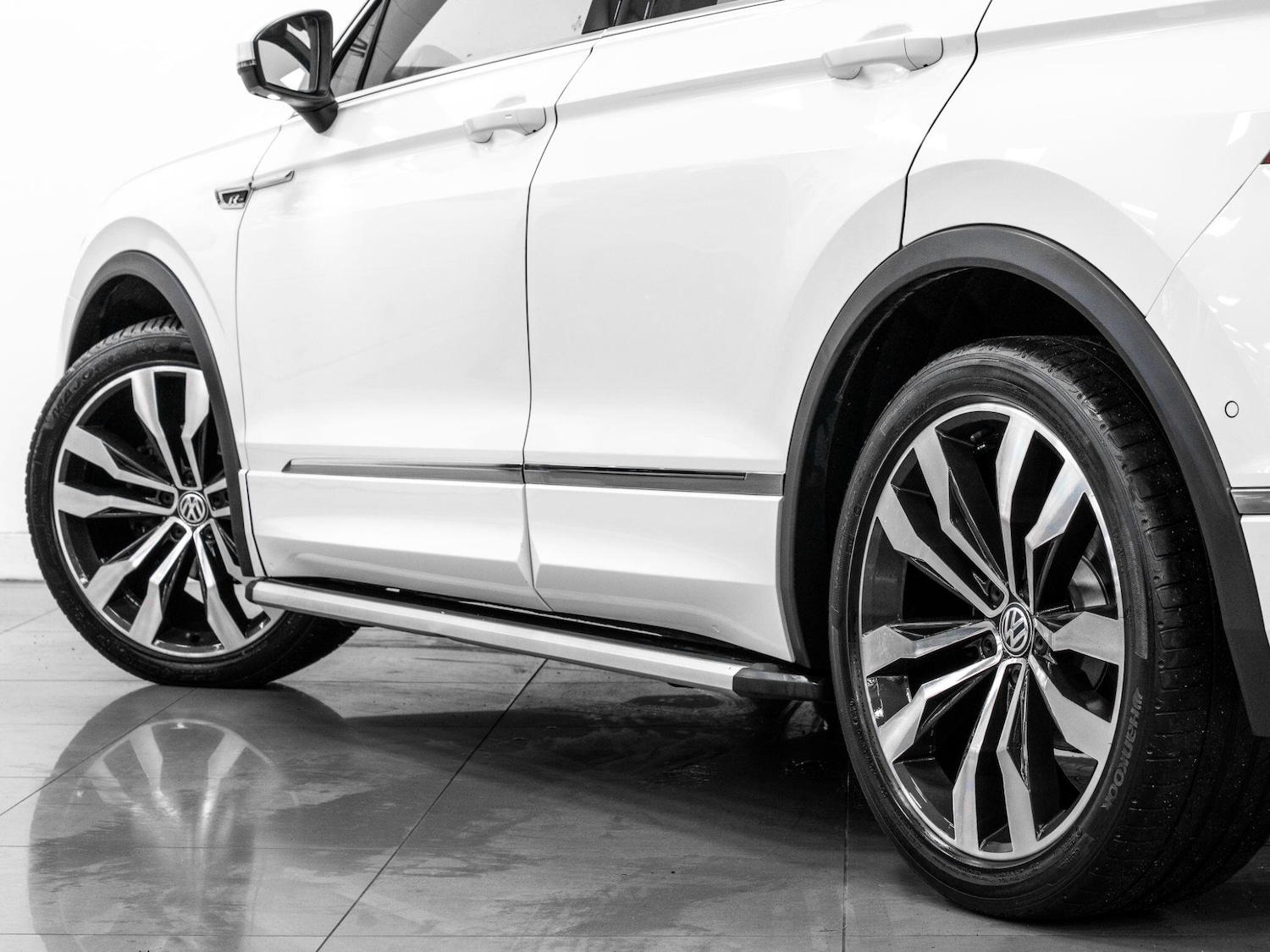 Used Volkswagen Tiguan 2019 for sale - 76743089: Photo 39