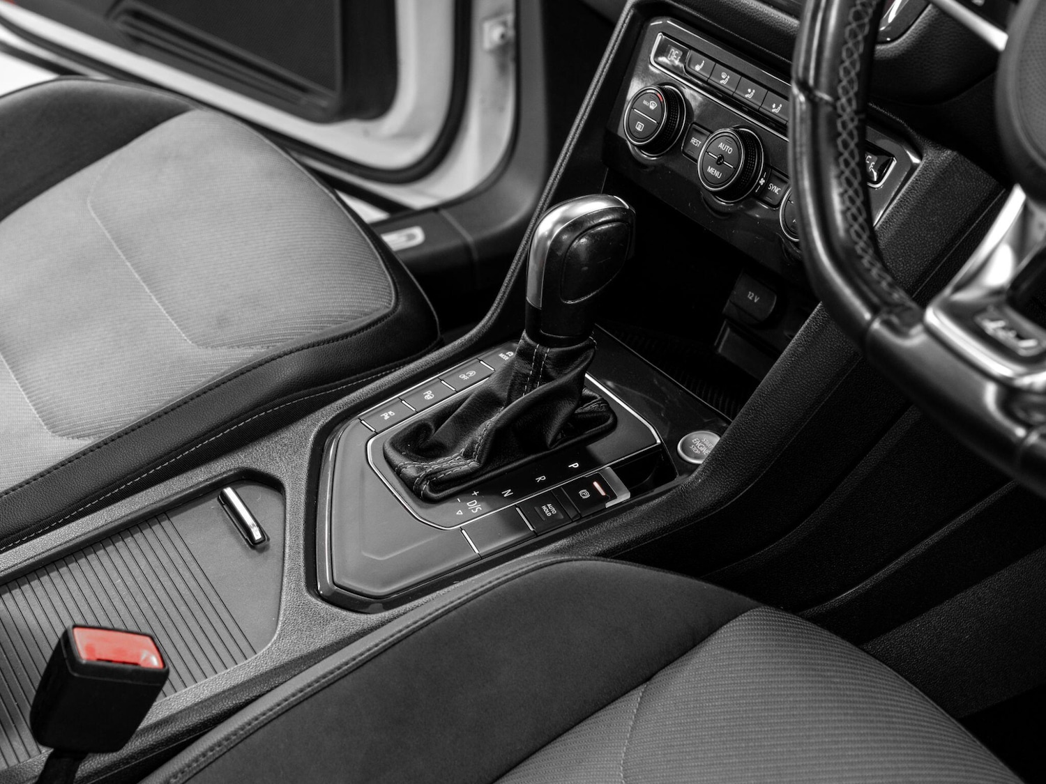 Used Volkswagen Tiguan 2019 for sale - 76743089: Photo 46