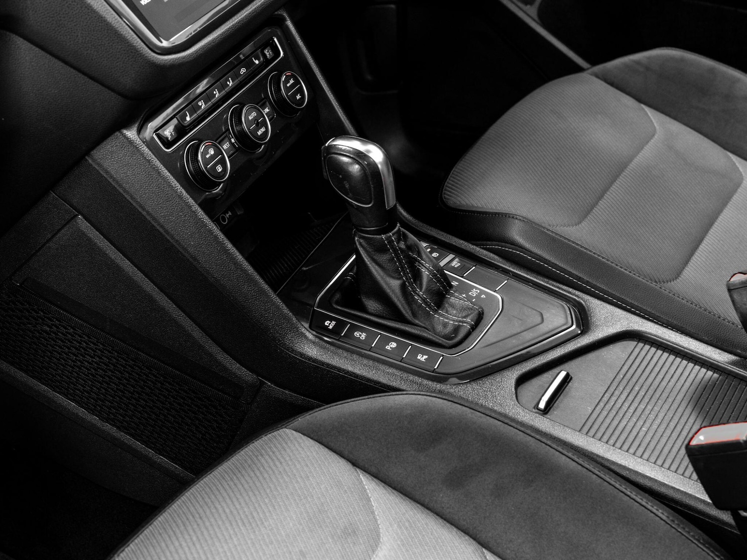 Used Volkswagen Tiguan 2019 for sale - 76743089: Photo 47