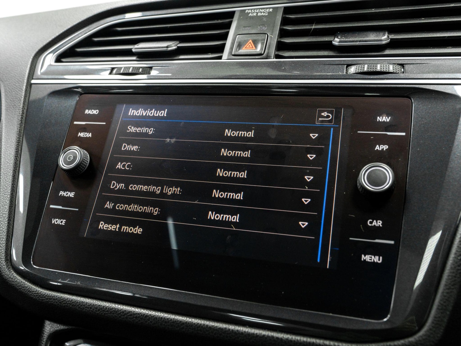 Used Volkswagen Tiguan 2019 for sale - 76743089: Photo 58