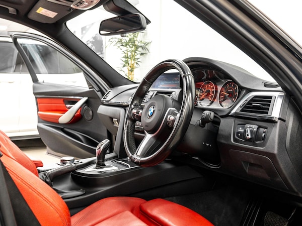Used BMW 3 Series 2016 for sale - 76282942: Photo 24