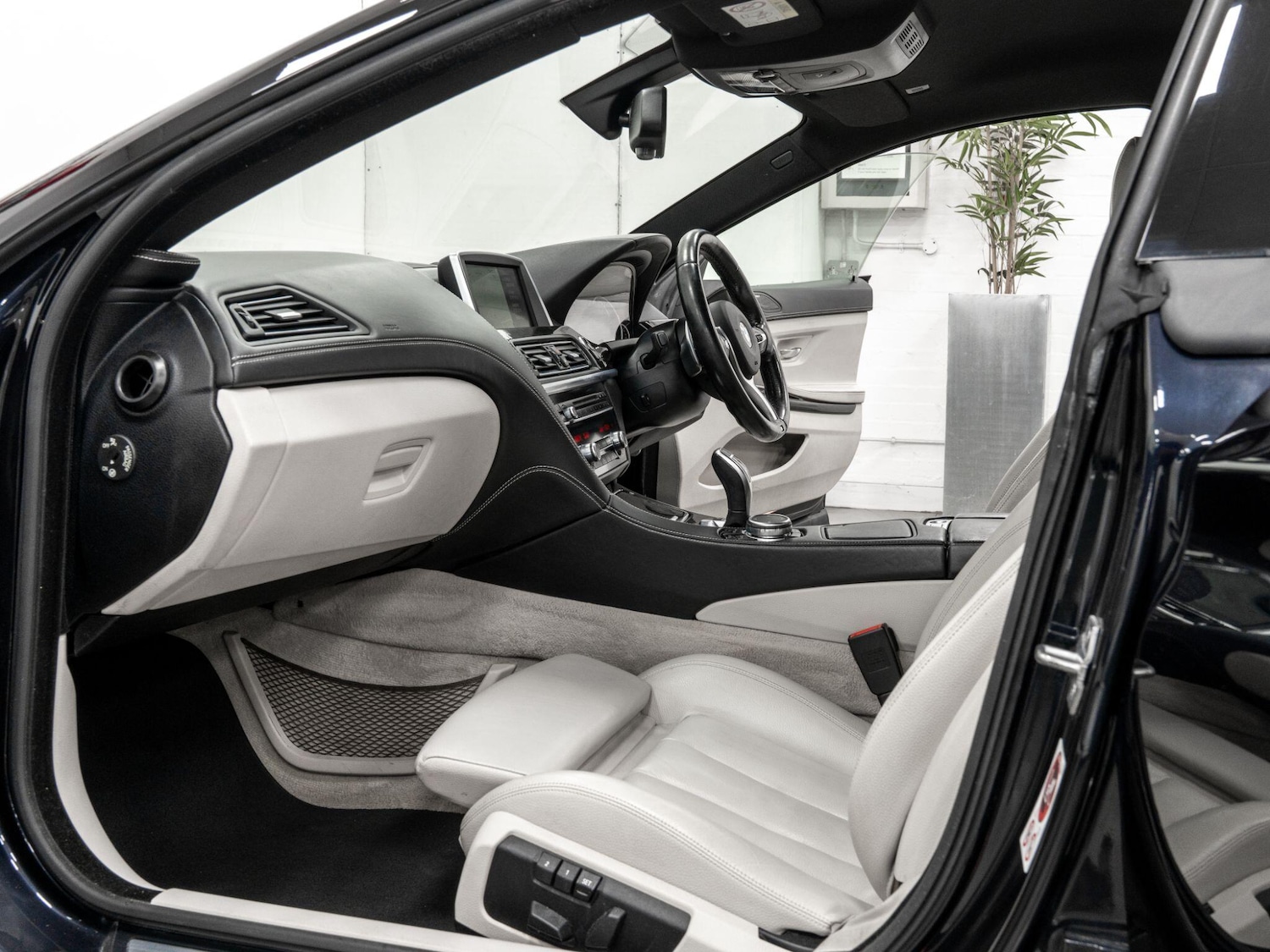 Used BMW 6 Series 2015 for sale - 76991588: Photo 15