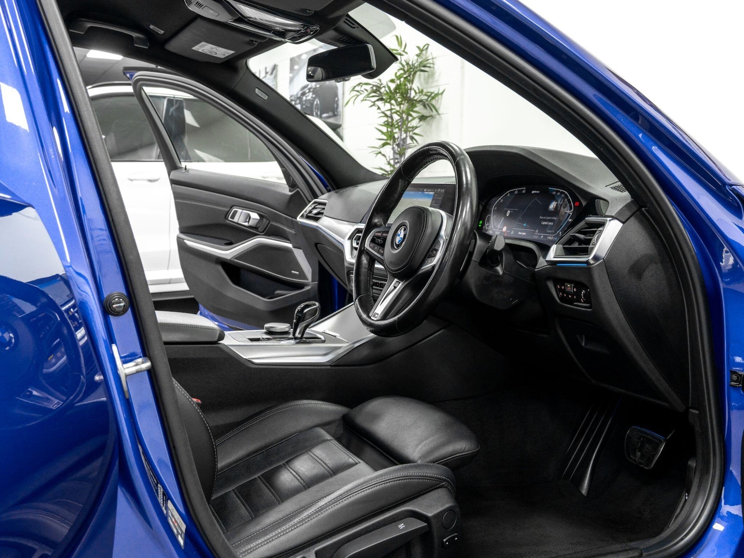 Used BMW 3 Series 2021 for sale - 76422899: Photo 16