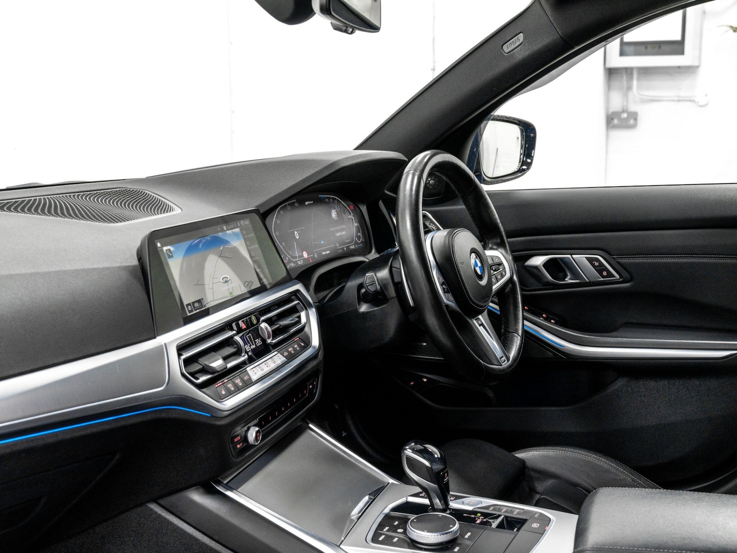 Used BMW 3 Series 2021 for sale - 76422899: Photo 42