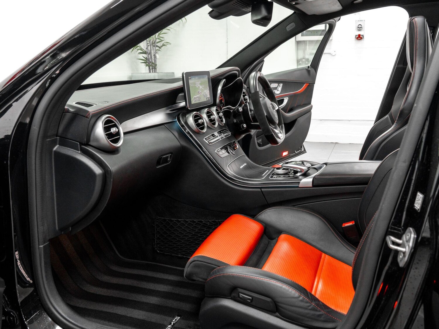 Used Mercedes-Benz C Class 2018 for sale - 77386272: Photo 16