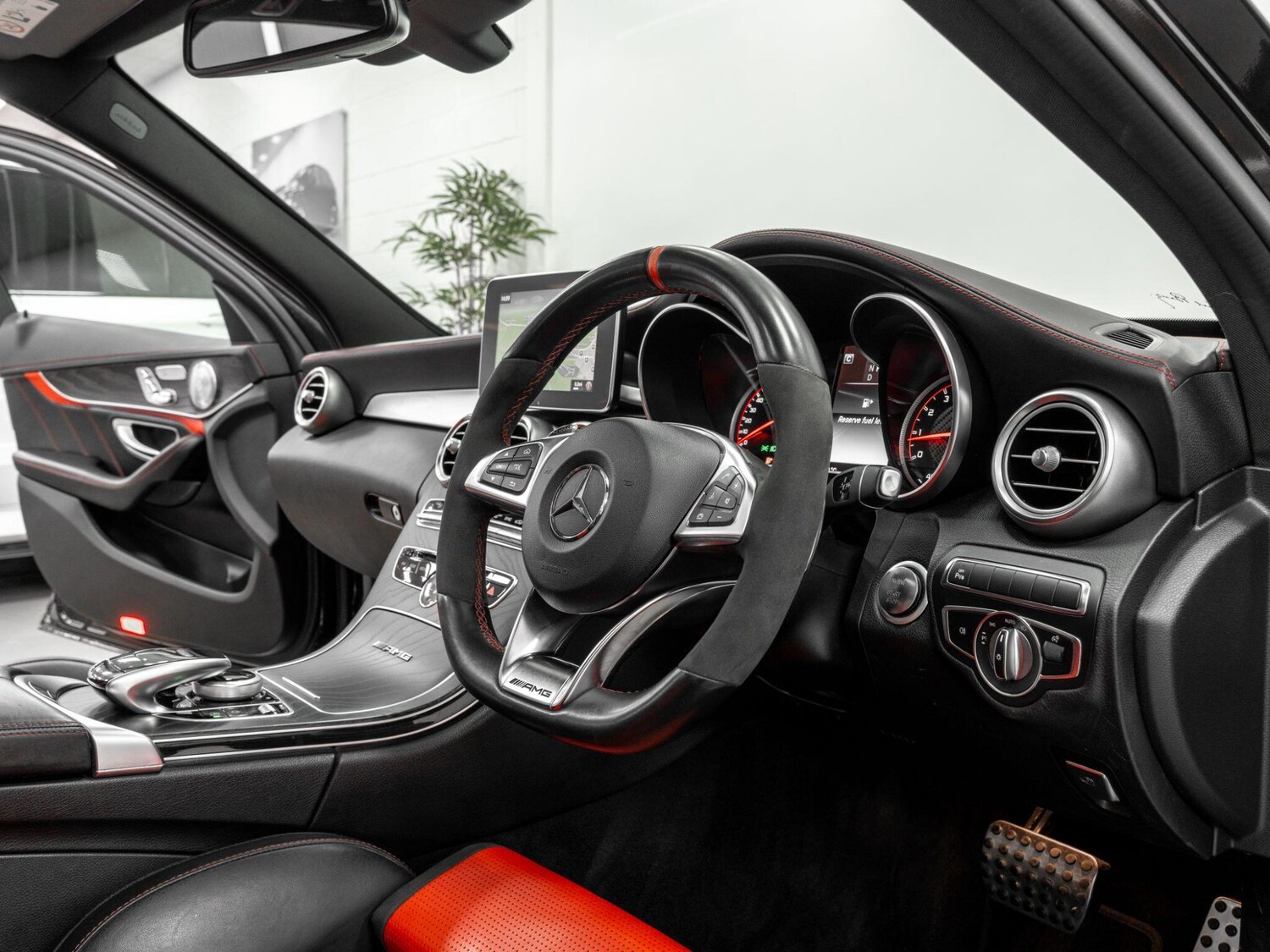 Used Mercedes-Benz C Class 2018 for sale - 77386272: Photo 44