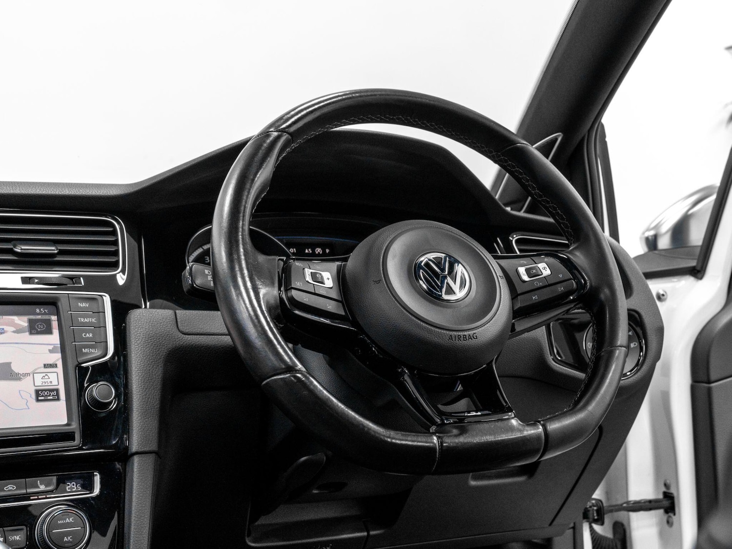 Used Volkswagen Golf for sale - 77017034: Photo 21