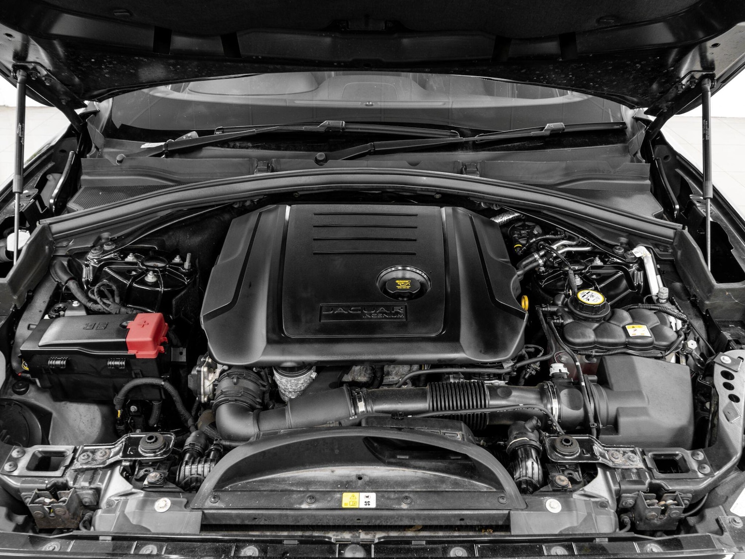 Used Jaguar F-Pace 2018 for sale - 76633986: Photo 29