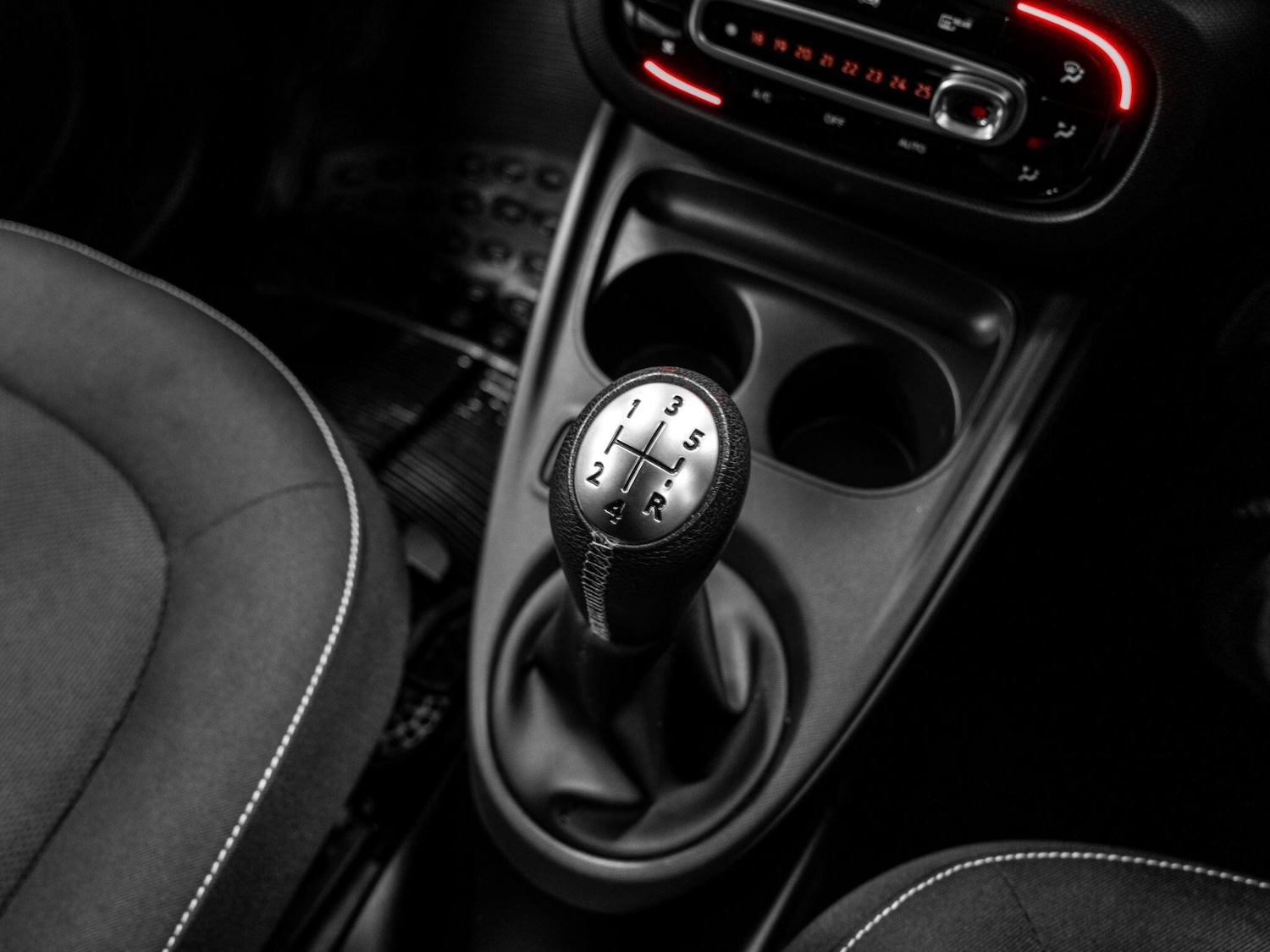 Used smart forfour 2017 for sale - 76592281: Photo 37