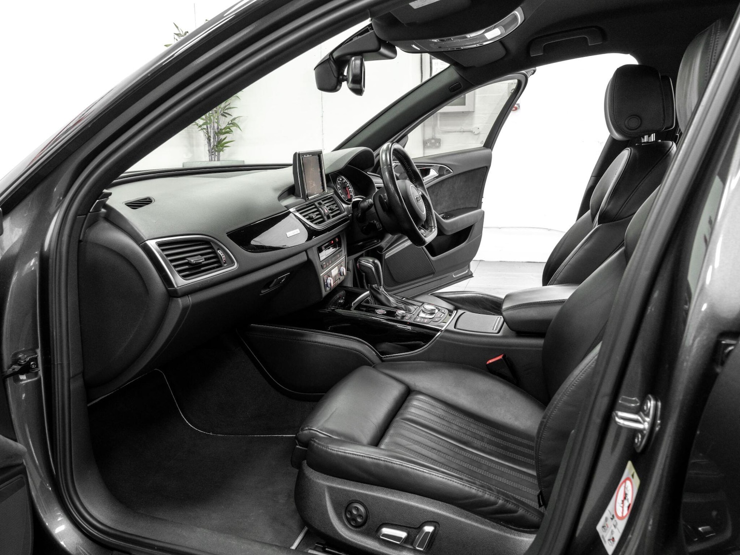 Used Audi A6 Saloon for sale - 78136023: Photo 15