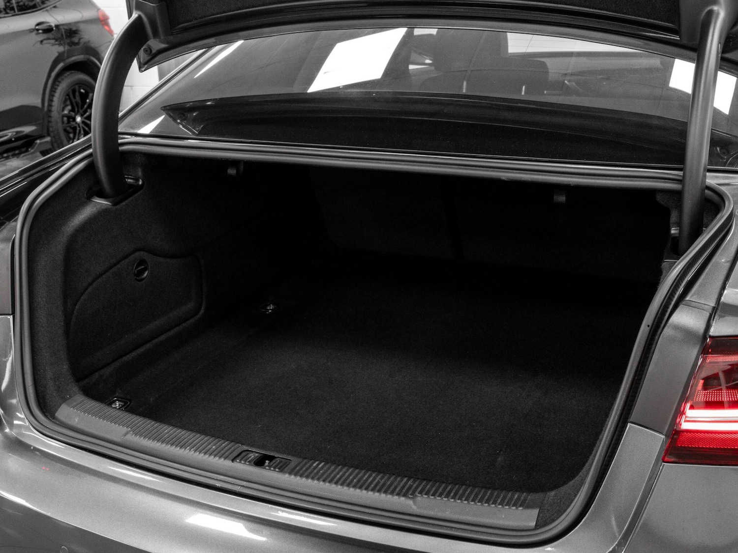 Used Audi A6 Saloon for sale - 78136023: Photo 25