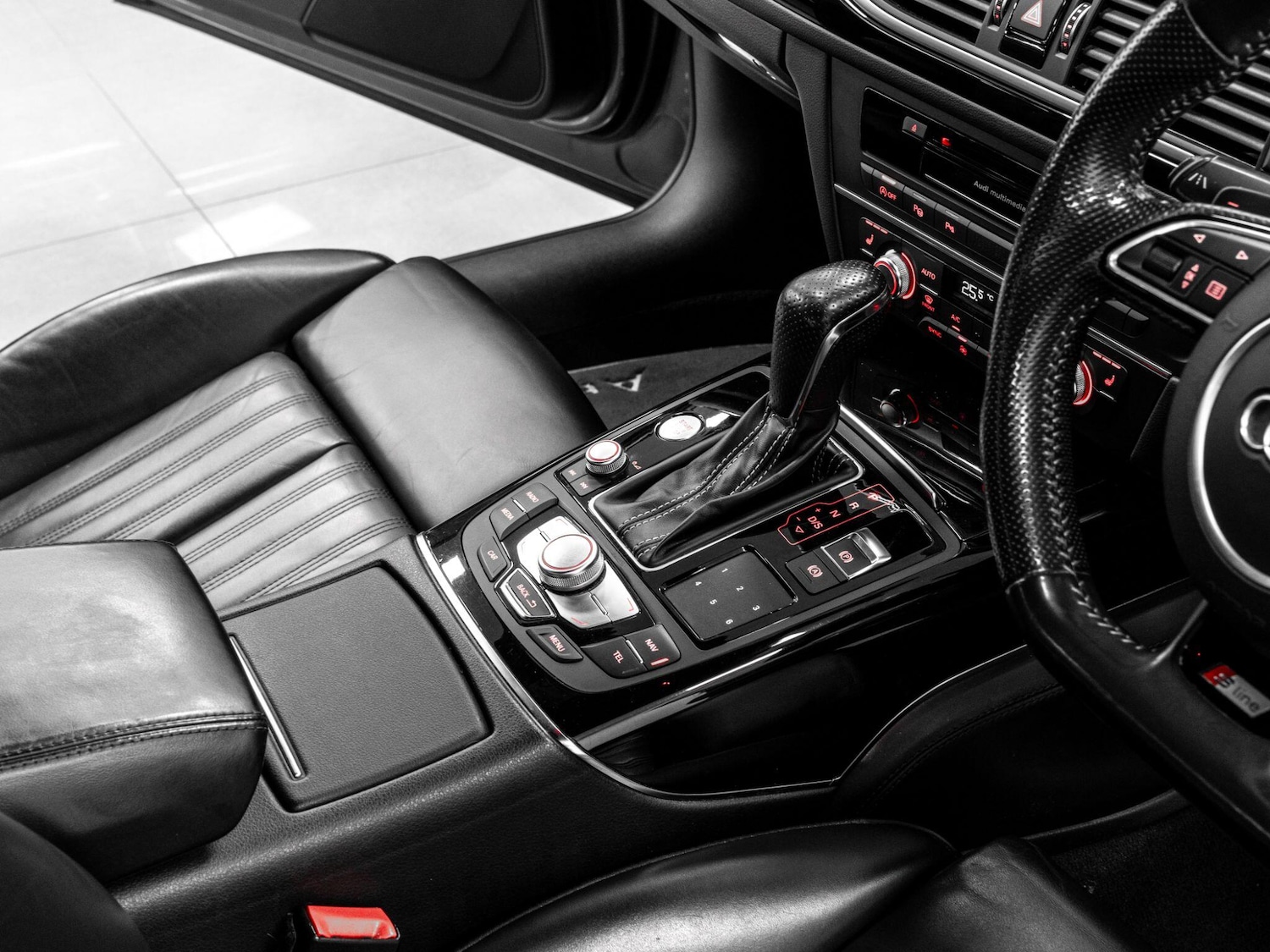 Used Audi A6 Saloon for sale - 78136023: Photo 31