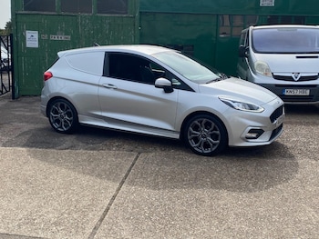 Ford - Fiesta Van