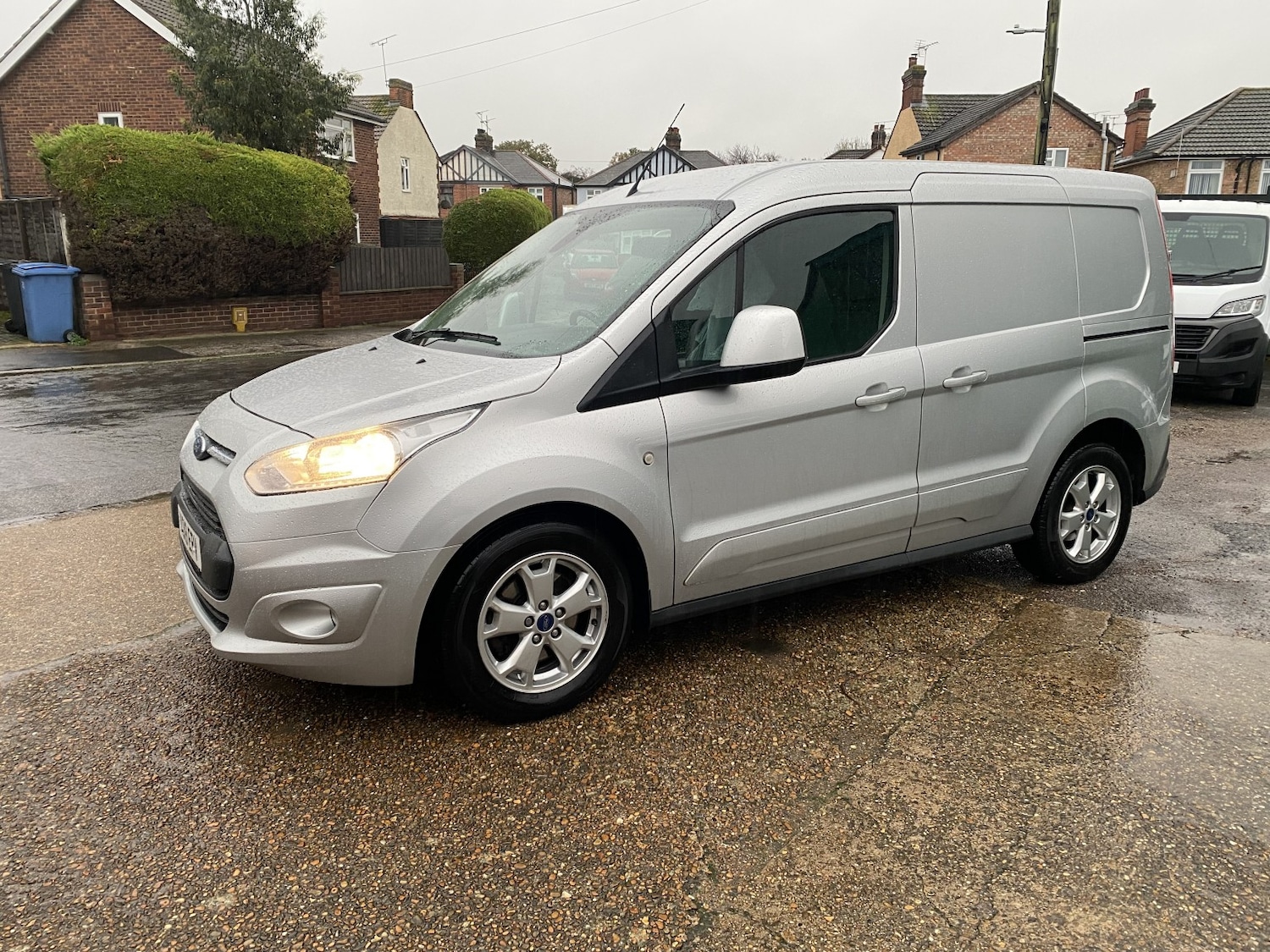 Used Ford Transit Connect 2018 for sale - 76605650: Photo 3