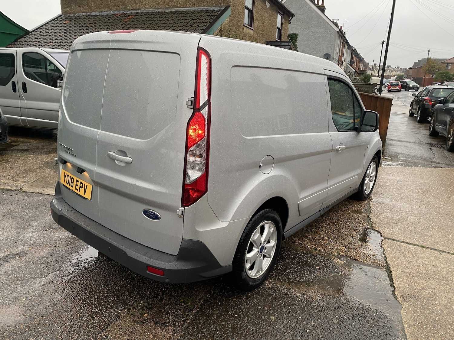 Used Ford Transit Connect 2018 for sale - 76605650: Photo 6
