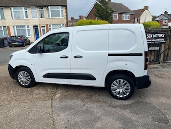 Used Peugeot Partner 2020 for sale - 75898838: Photo