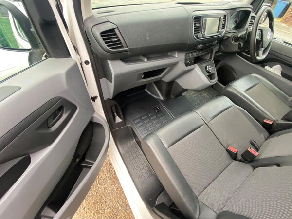 Used Vauxhall Vivaro 2021 for sale - 74924643: Photo 7