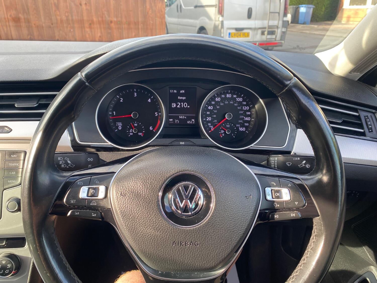 Used Volkswagen Passat 2016 for sale - 77851219: Photo 11