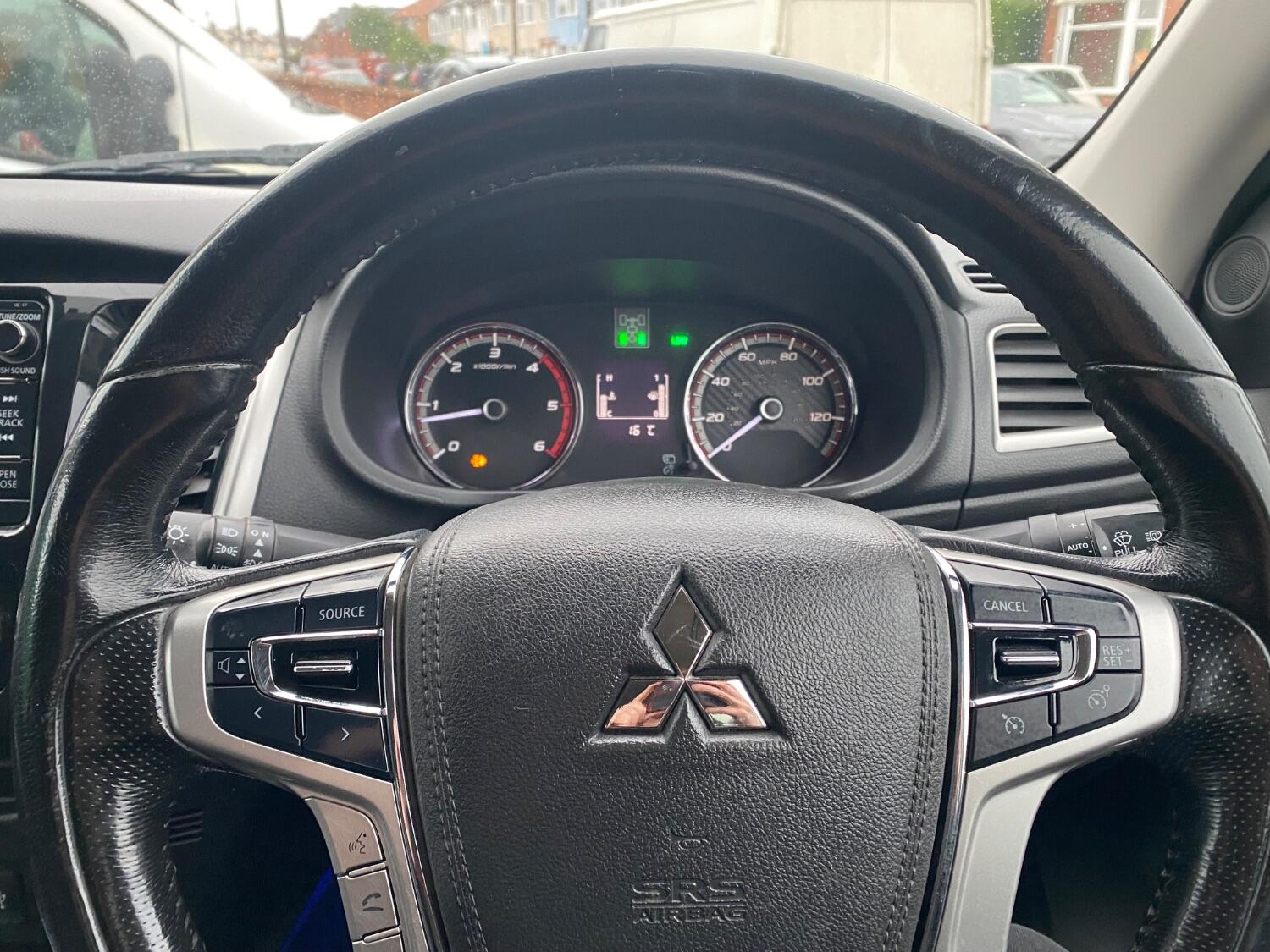 Used Mitsubishi L200 2017 for sale - 76363075: Photo 10