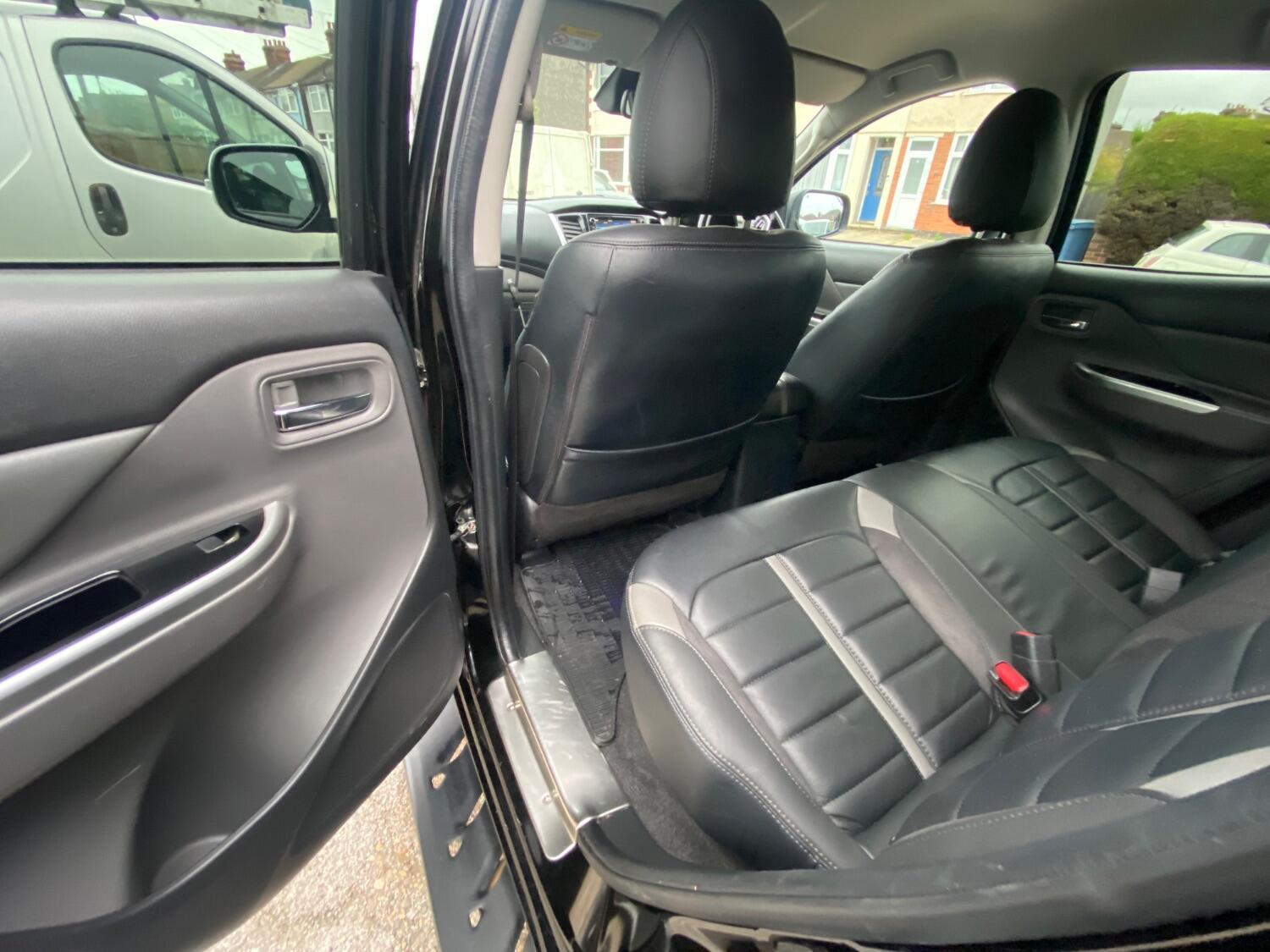 Used Mitsubishi L200 2017 for sale - 76363075: Photo 12