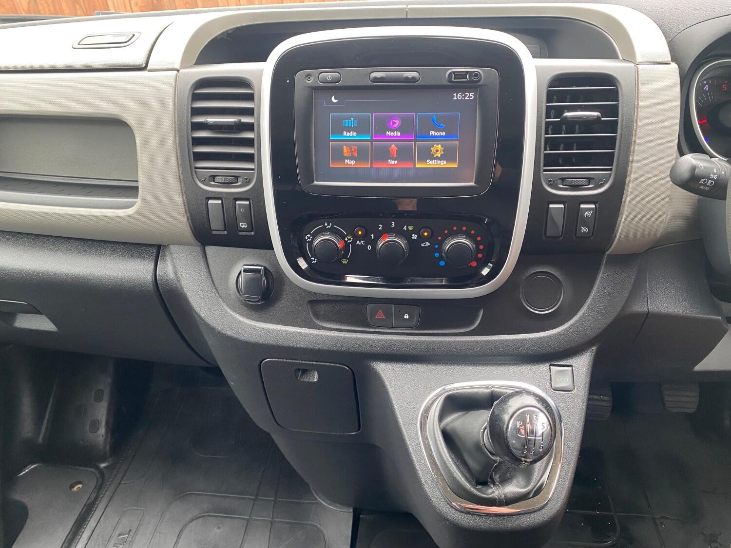 Used Renault Trafic 2018 for sale - 76363081: Photo 8