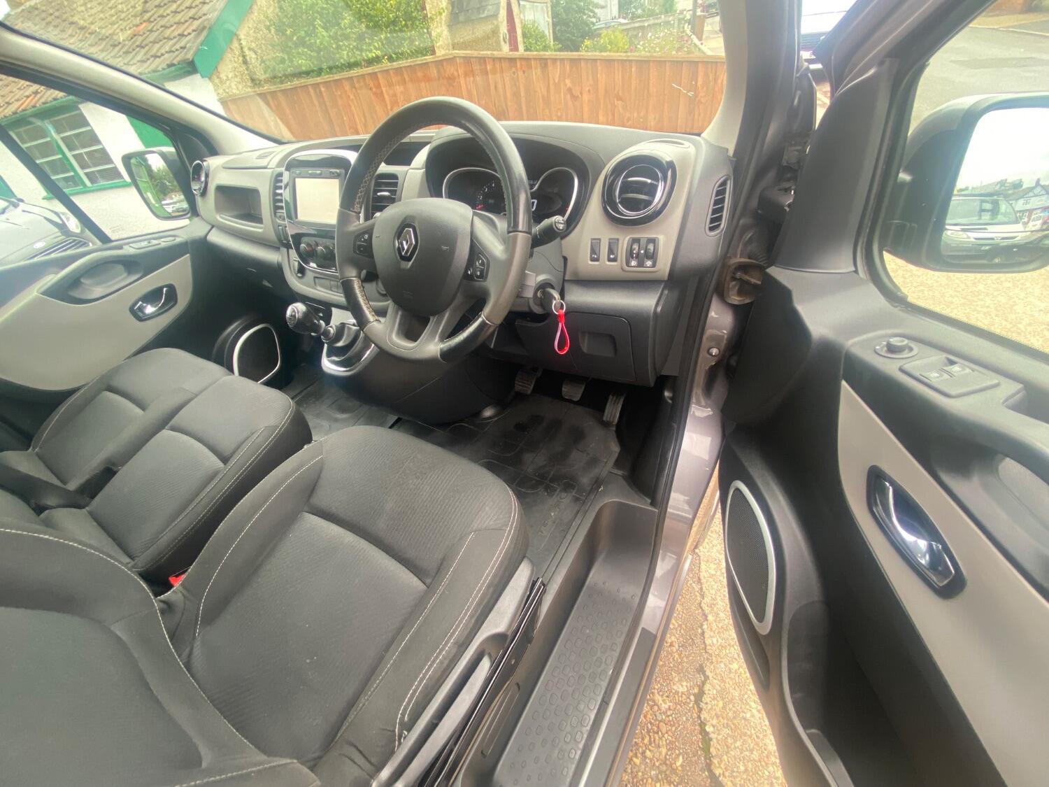 Used Renault Trafic 2018 for sale - 76363081: Photo 9