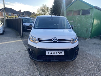 Used Citroen Berlingo 2021 for sale - 76656056: Photo