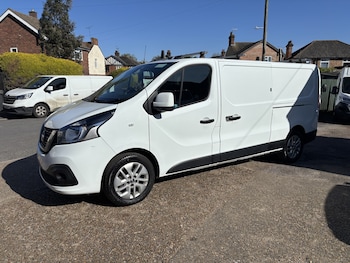 Used Nissan NV300 2020 for sale - 78452448: Photo